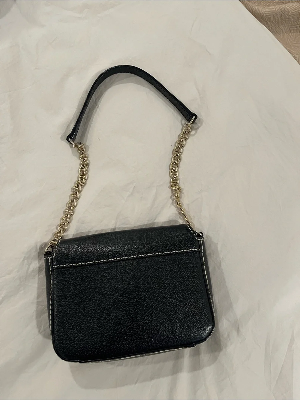 Kate Spade Shoulder Bag with Gold Chain
